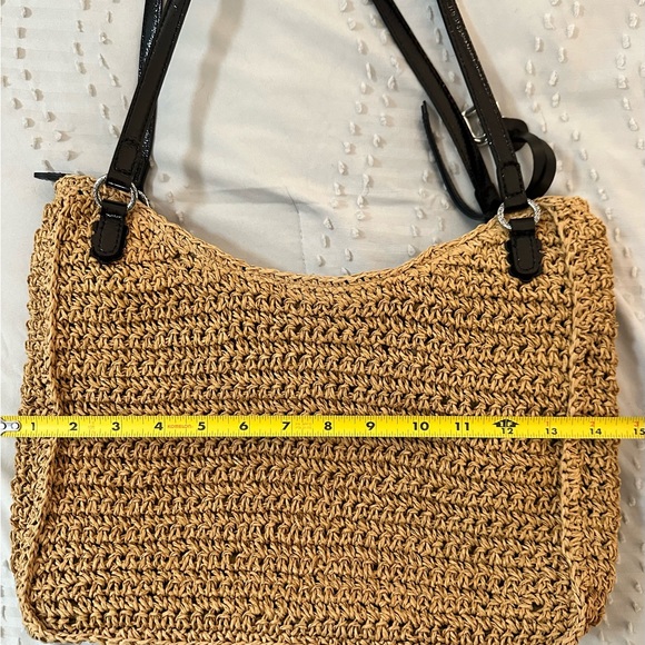 Brighton straw purse/tote, black & white leather bow. Zipper and inside pockets - Picture 13 of 14